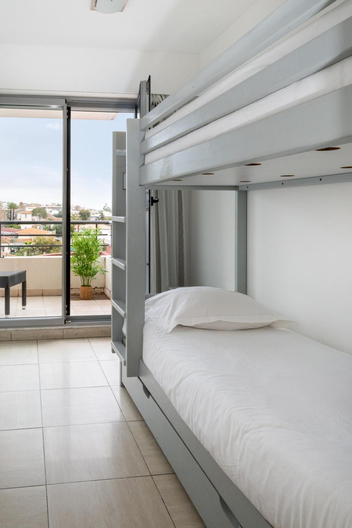 Nemea Appart Hotel Le Lido Cagnes Sur Mer Eksteriør billede